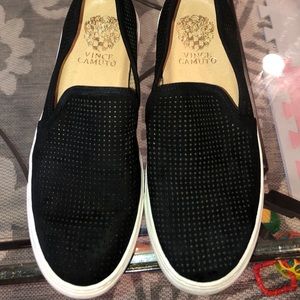 Vince Camuto upper leather slip on sneakers